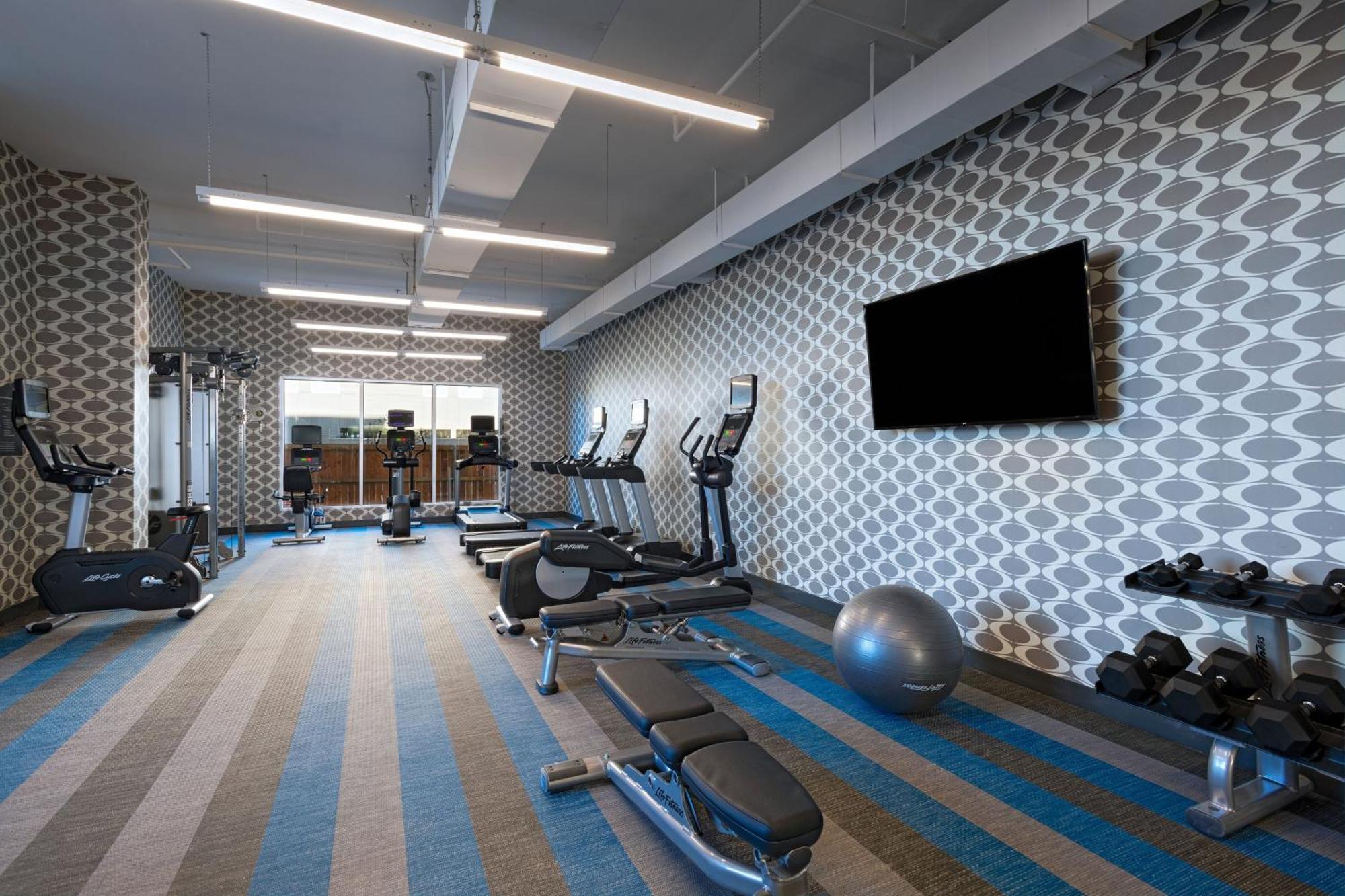 Hotel Aloft Waco Downtown Zewnętrze zdjęcie